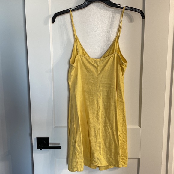 Yellow forever 21 button up dress - Picture 2 of 3